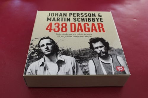 CD-bok: 438 dagar - Johan Persson / Martin Schibbye
