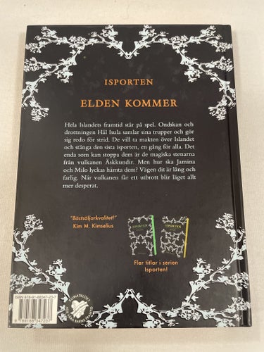 Isporten: Elden kommer | Jonna Berggren | Isporten | Inbunden