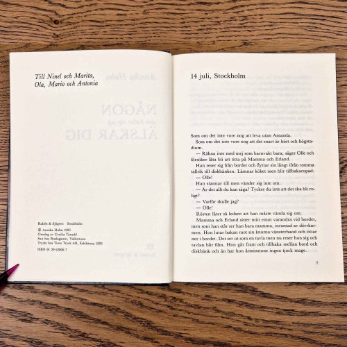Någon som kallar sig jag älskar dig - Annika Holm - Hardcover Youth Novel