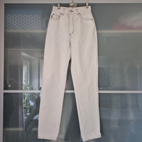 Vintage 80-tal H&M ROCKY vita jeans retro 100% kraftig bomull strl 27/30 (26/30)