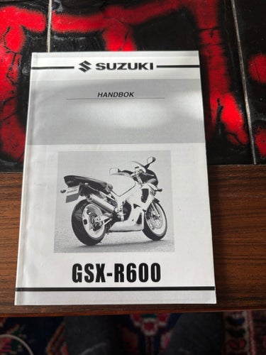SUZUKI HANDBOK GSX-R600, 2001