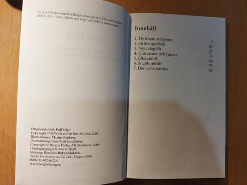 Fullt Krig av Axel Hellstenius. bok, Very fine plus. BM