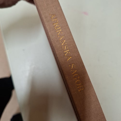 Afrikanska Sagor av Åke Ohlmarks, 1975
