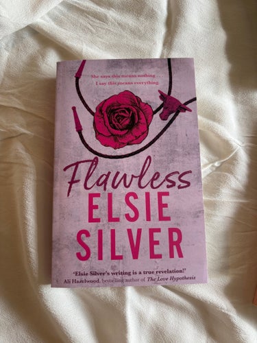Flawless av Elsie Silver, 2023