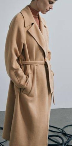 Zara beige ullkappa strl S nyskick perfekt Värnamos