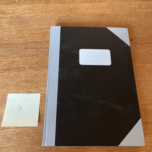 Anteckningsbok A4, mer än 180 blad! (3)