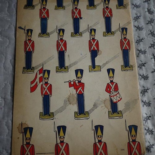 Den ståndaktige Tennsoldaten 1944 , seriealbum