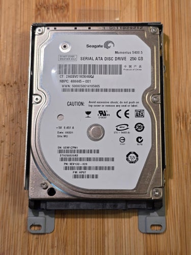 Hårddisk Seagate SATA 250 GB 2.5tum, Momentus 5400.5 till laptop. C