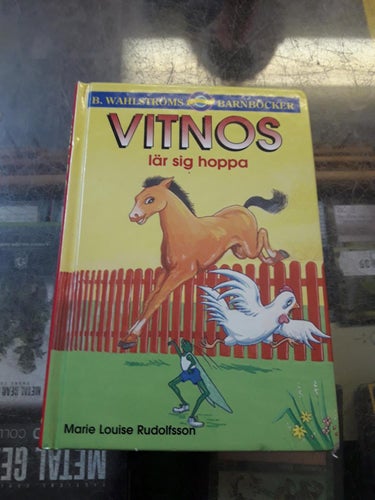 *REA* VITNOS LÄR SIG HOPPA