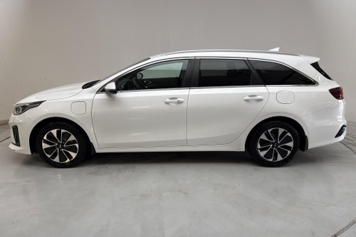 Ceed Plug-in Hybrid SW (141hk) Advnace Drag B-Kam