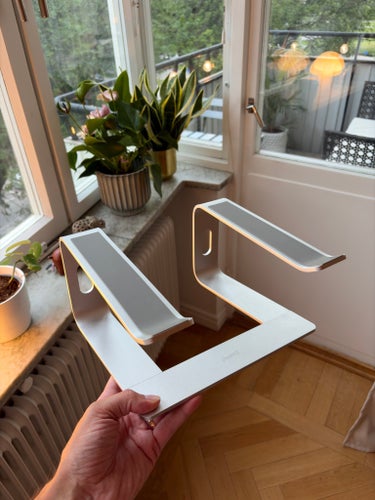 Laptopställ i aluminium