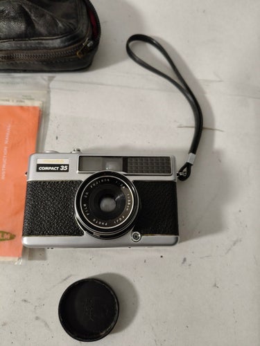 FUJICA COMPACT 35 Rangefinder Film Camera 38mm f2.8