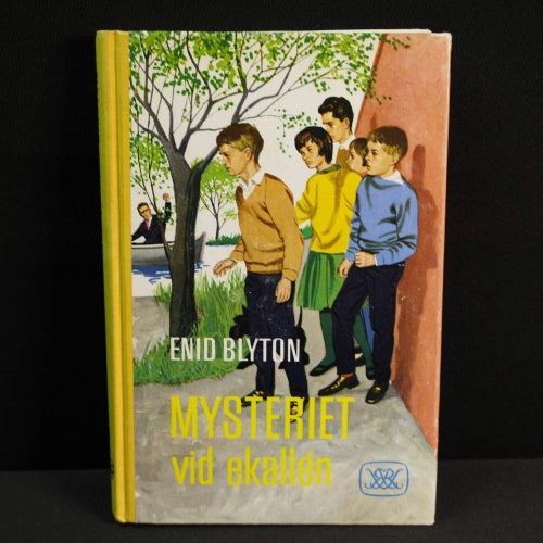 Enid Blyton - Mysteriet vid ekallén