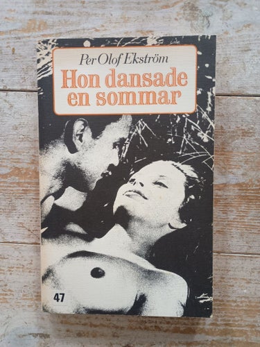 Hon dansade en sommar av Per Olof Ekström