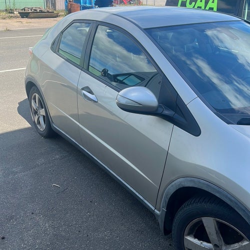 DEFEKT Honda Civic 5-dörrar 1.8 i-VTEC