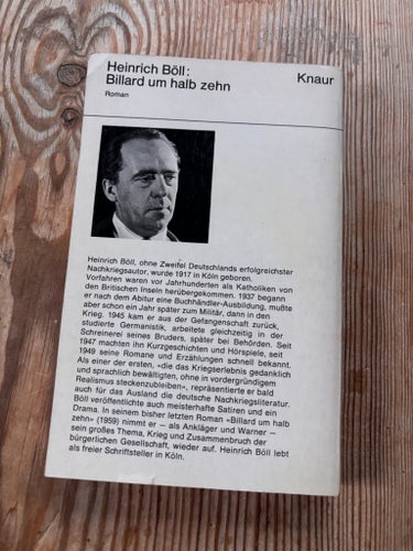 Billard um halb zehn av Heinrich Böl
