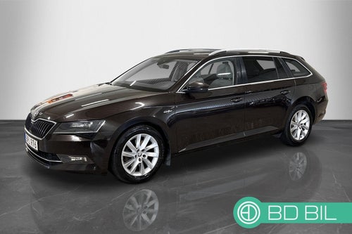 Skoda Superb 2.0 TDI 4×4 L&K PANORAMA DRAG SKINN KAMREM BYTT