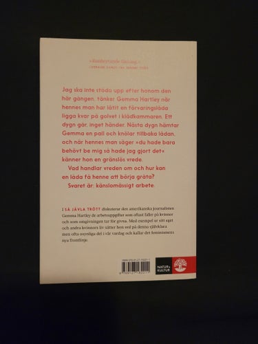 Så Jävla Trött av Gemma Hartley, 2019