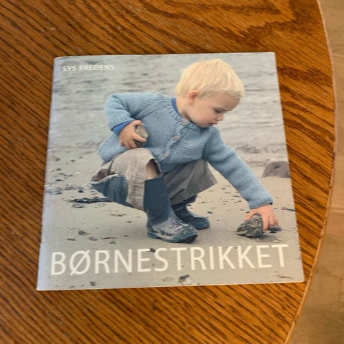 Barnstickning av Sys Fredens