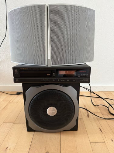 Technics SL-PJ11 Compact Disc Player with Linn Unik Speakers and Trust Subwoofer