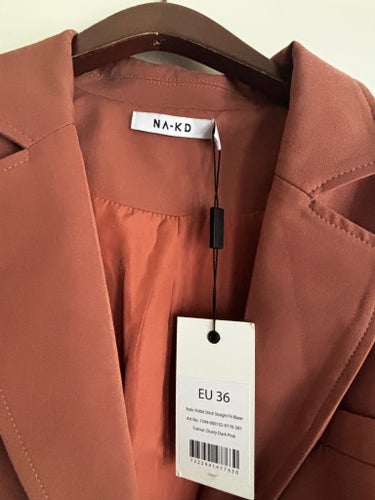 NA-KD dam dusty mörkrosa blazer, storlek EU 36