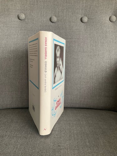 Oskuld (och andra texter) av Jonas Gardell, 2000