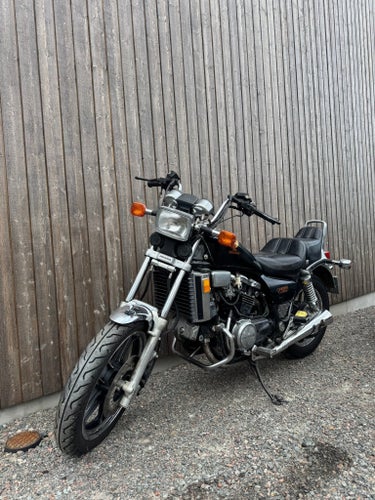 Honda vf 750 custom