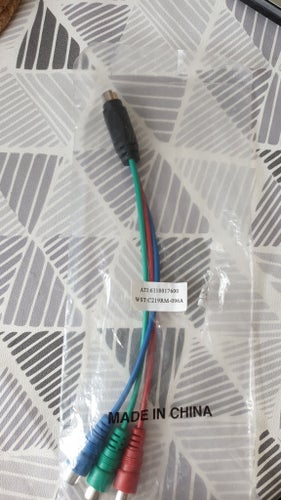 ATI 7-Pin S-Video to 3 RCA Female Component Splitter Adapter Cable 6110017600G