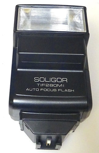 Soligor TIF280MI Auto Focus Flash för Minolta.