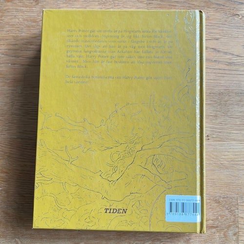 Harry Potter och fången från Azkaban av J.K. Rowling, 1999