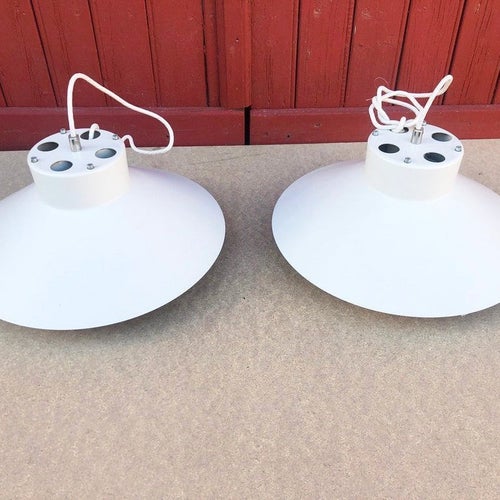 Louis Poulsen taklampa