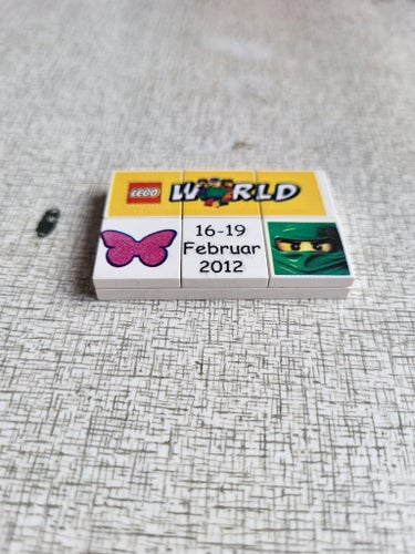 Lego world 2012 Bricka Samlarobjekt