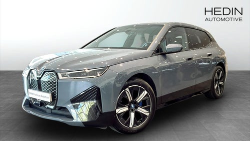 BMW iX xDrive40 40 xDrive Luftfjädring, Sportpaket, Laser