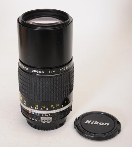 Nikon objektiv F 200/4