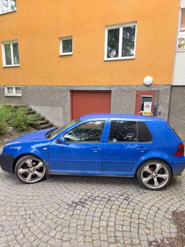 Volkswagen Golf GTI 1.8 T