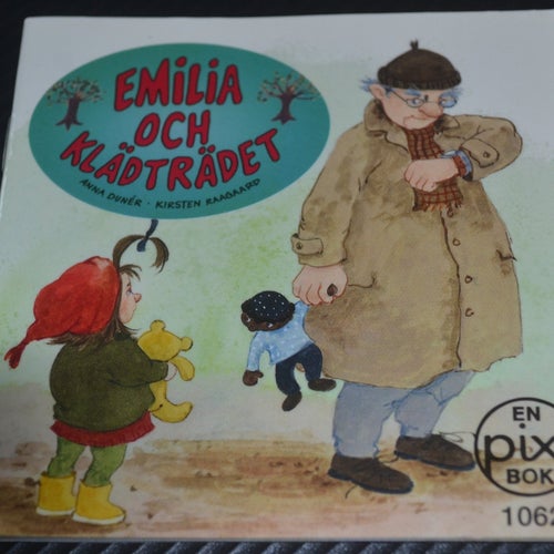 Pixibok Emilia och klädträdet