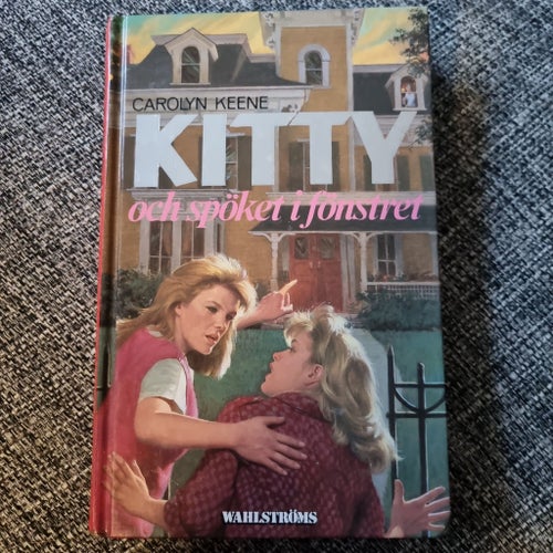 Kitty och spöket i fönstret av Carolyn Keene, 1990