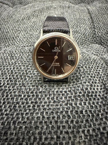 Omega De Ville Quartz Herrklocka med Datumvisning