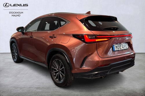 Lexus NX 450h+ Business Plus AWD 309hk Drag P-värm Navi Keyless
