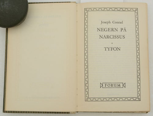XXXXXX (N-ordet ) på Narcissus ; Tyfon / Joseph Conrad.