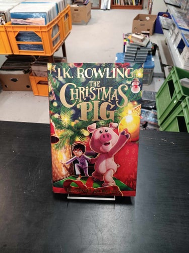 THE CHRISTMAS PIG