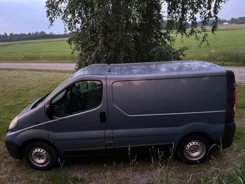 Opel Vivaro Skåpbil 2.7t