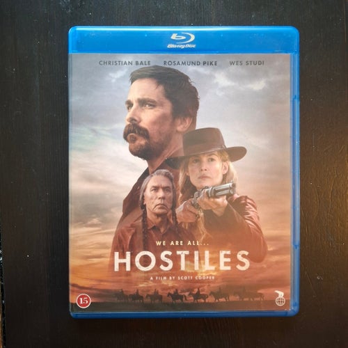 Hostiles Blu-ray Christian Bale Rosamund Pike Wes Studi
