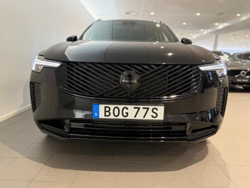Volvo XC90 T8 Ultra Black Edition / Dragkrok / Elektriskt säte / Panoramatak / 1