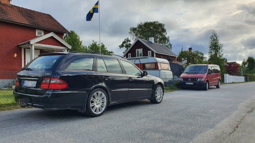 Mercedes-Benz E 200 T CDI