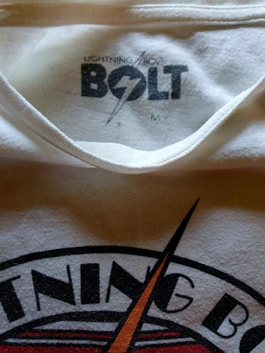 Lightning Bolt vit t-shirt, storlek M