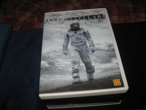 INTERSTELLAR AV CHRISTOPHER NOLAN