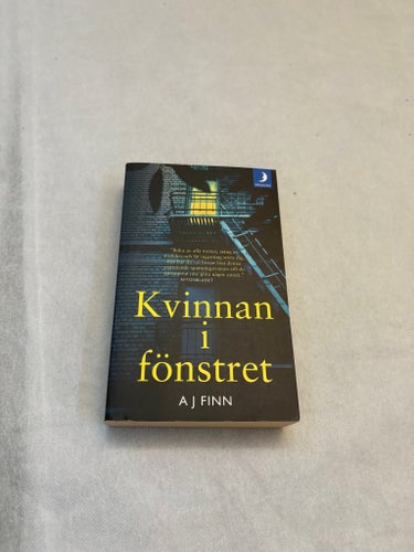 Kvinnan i fönstret av A.J. Finn, 2018
