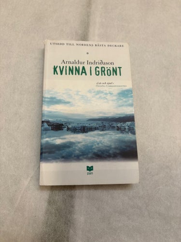 Kvinna i grönt av Arnaldur Indriðason, Pan Pocket, 2005