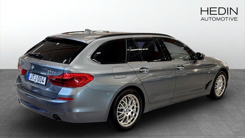 BMW 520d xDrive Touring Sportline Drag Rattvärme Dieselvärmare Navi